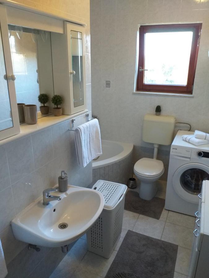 Apartments Kresan Soline Sukošan Dış mekan fotoğraf